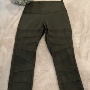 Lululemon Olive Green Leggings with Mesh Detail, Size 6